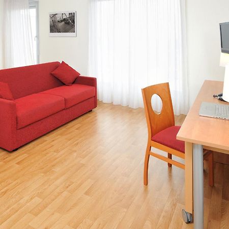 Sejours & Affaires Rennes Villa Camilla Экстерьер фото